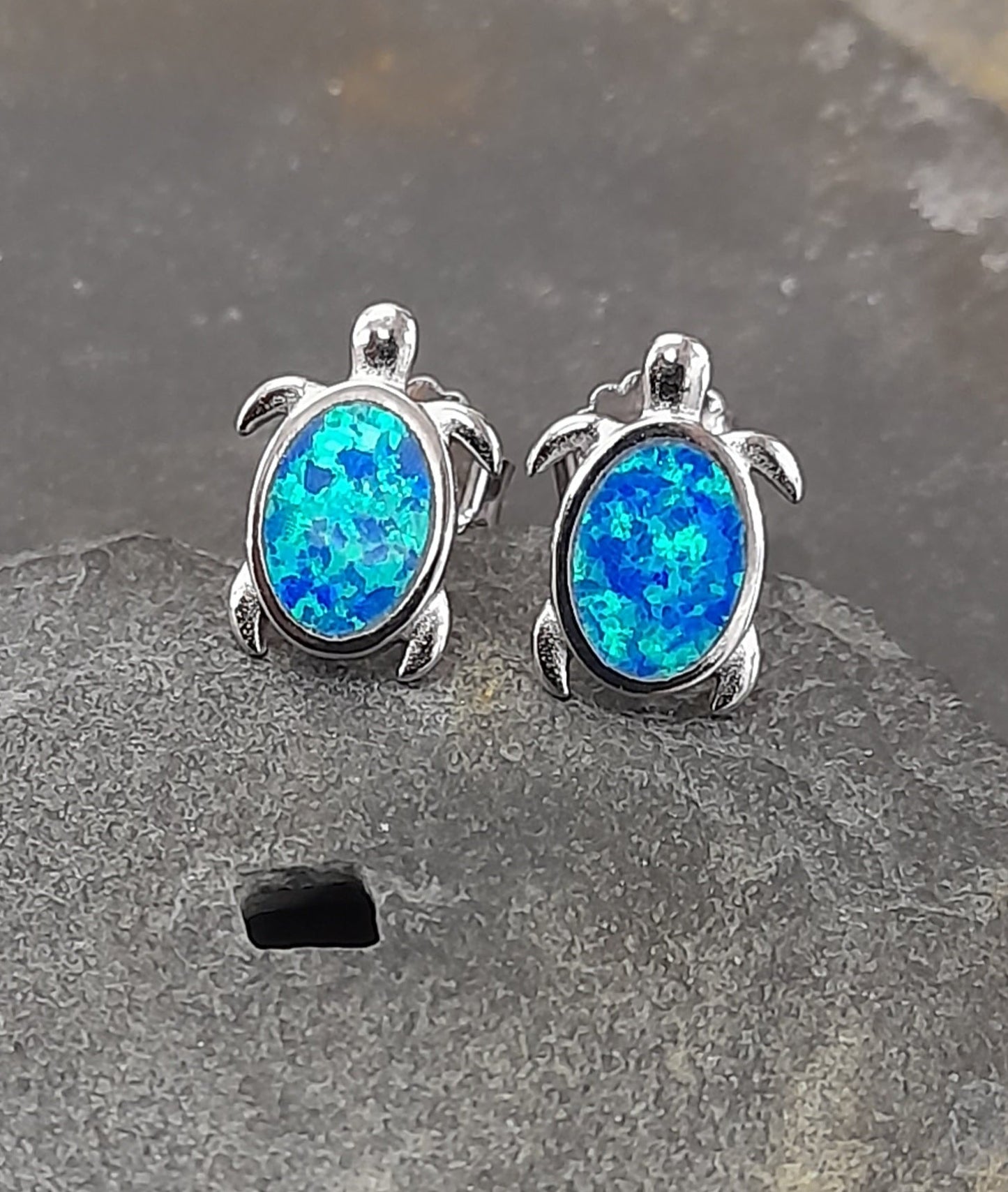 RECON OPAL TURTLE STUD 11MM