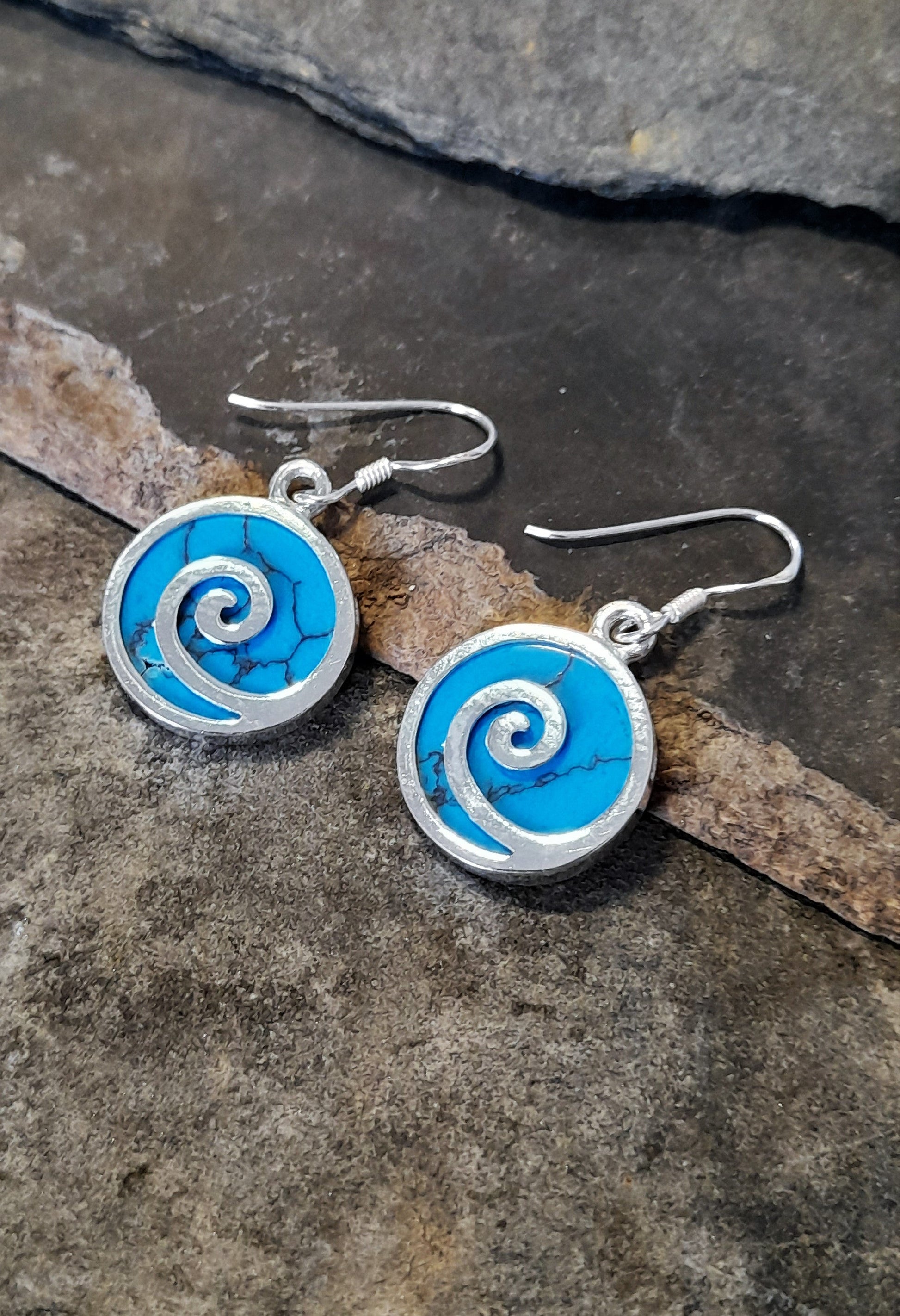 Blue Tq Circle & Wave Earring 15mm Drop