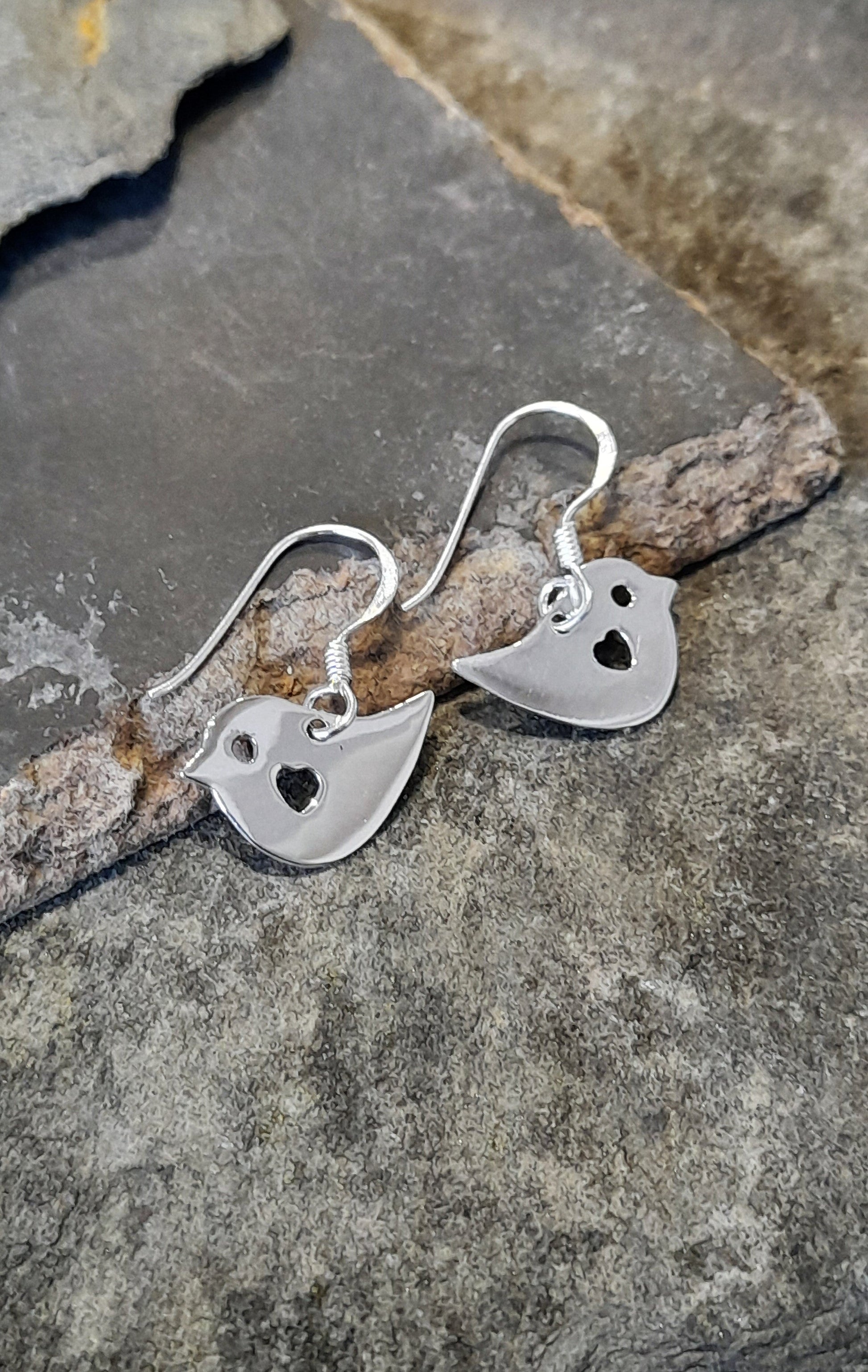Robin Earring 22mm Drop