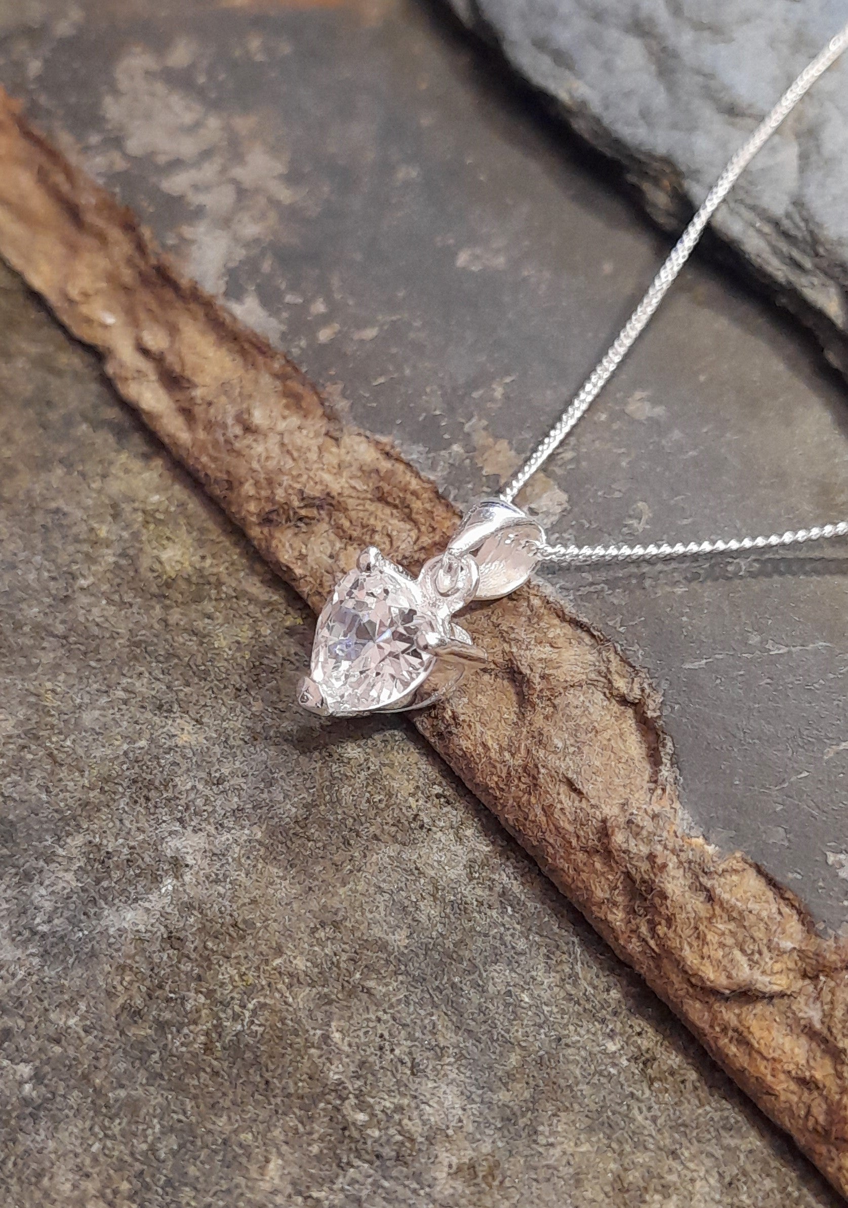 6mm Clear Cubic Zirconia & Silver Heart Pd