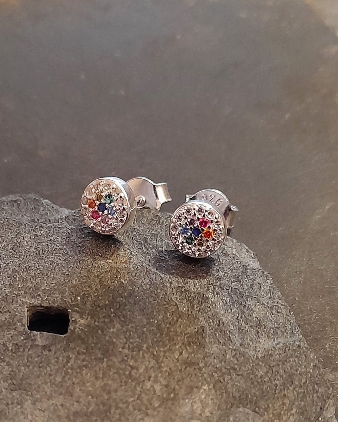 6mm Round Cubic Zirconia Multi Col Stud