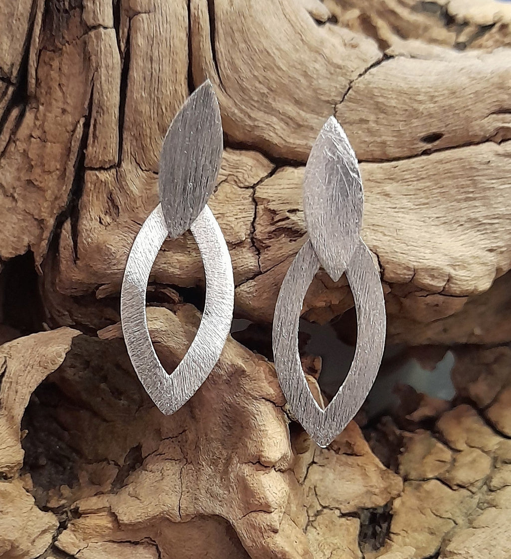Open Shield Brushed Silver Er 32mm Drop