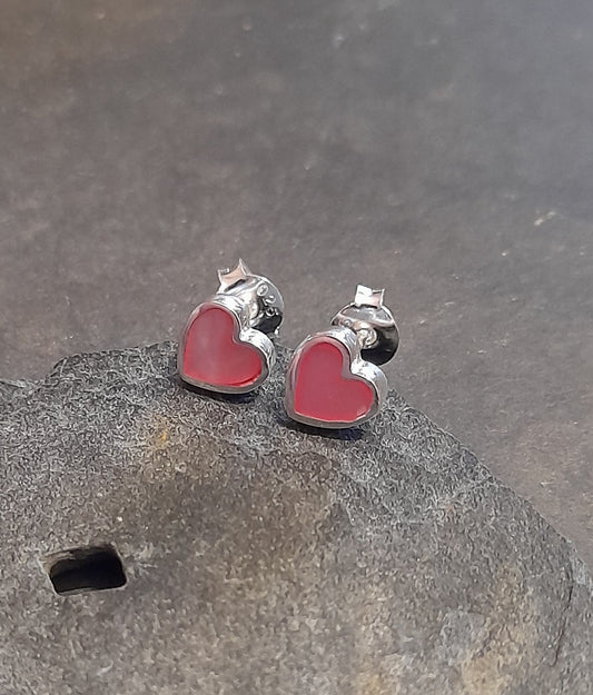 SS575B - 6MM PINK MOP HEART STUD