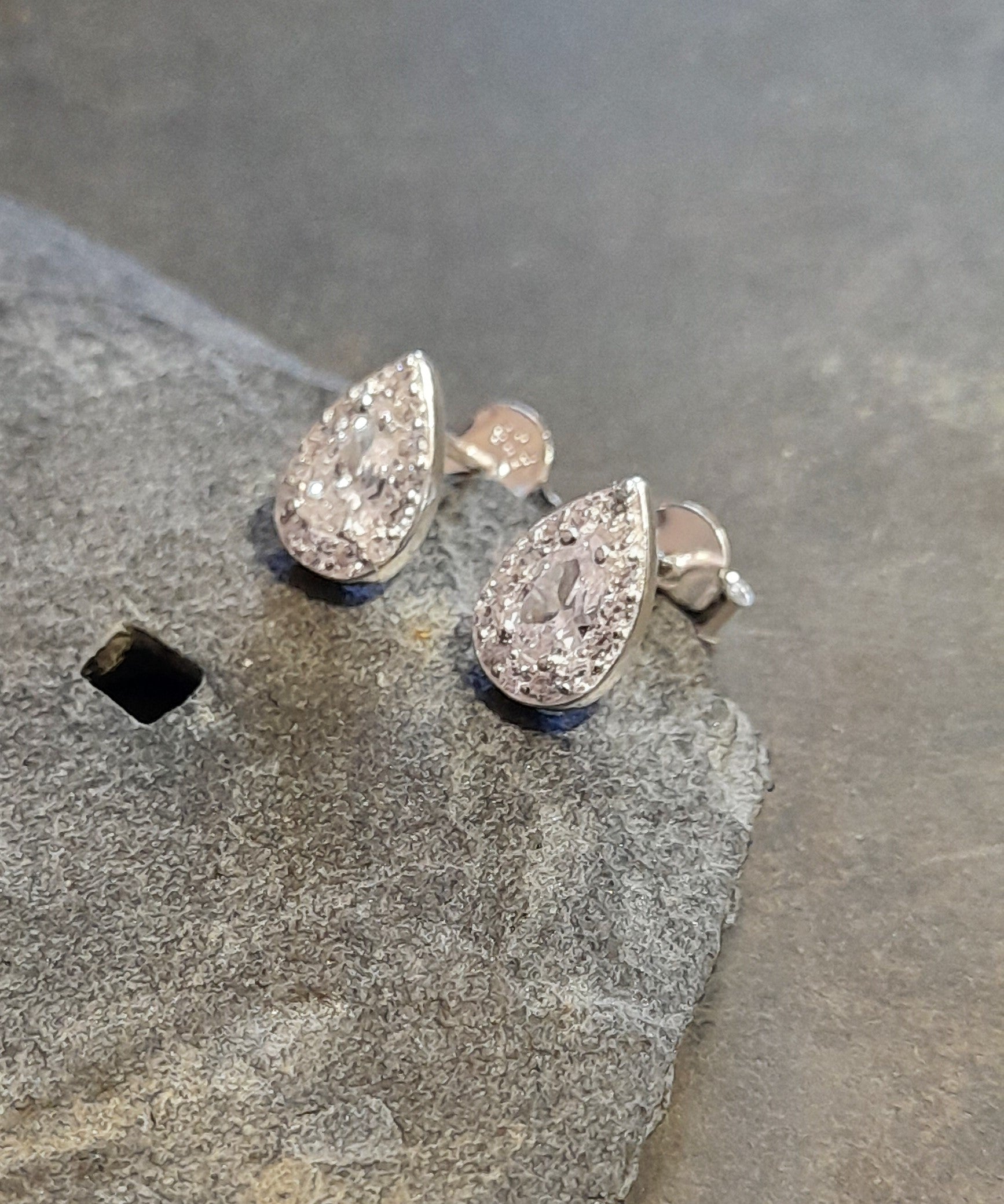 Clear Cubic Zirconia Teardrop Stud 8 X 6mm