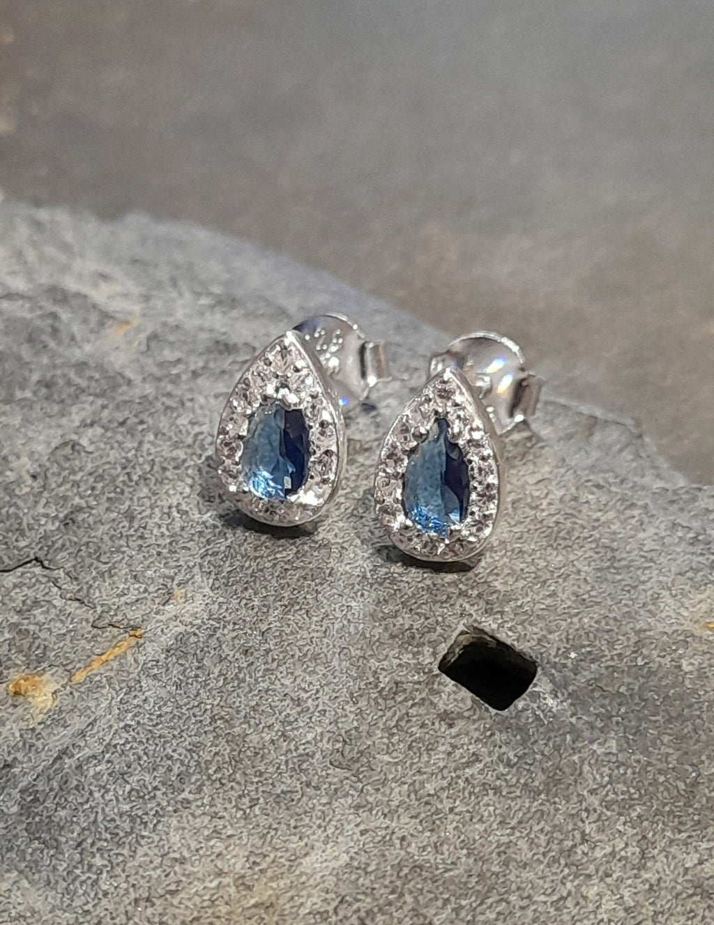 Blue Cubic Zirconia Teardrop Stud 8 X 6mm