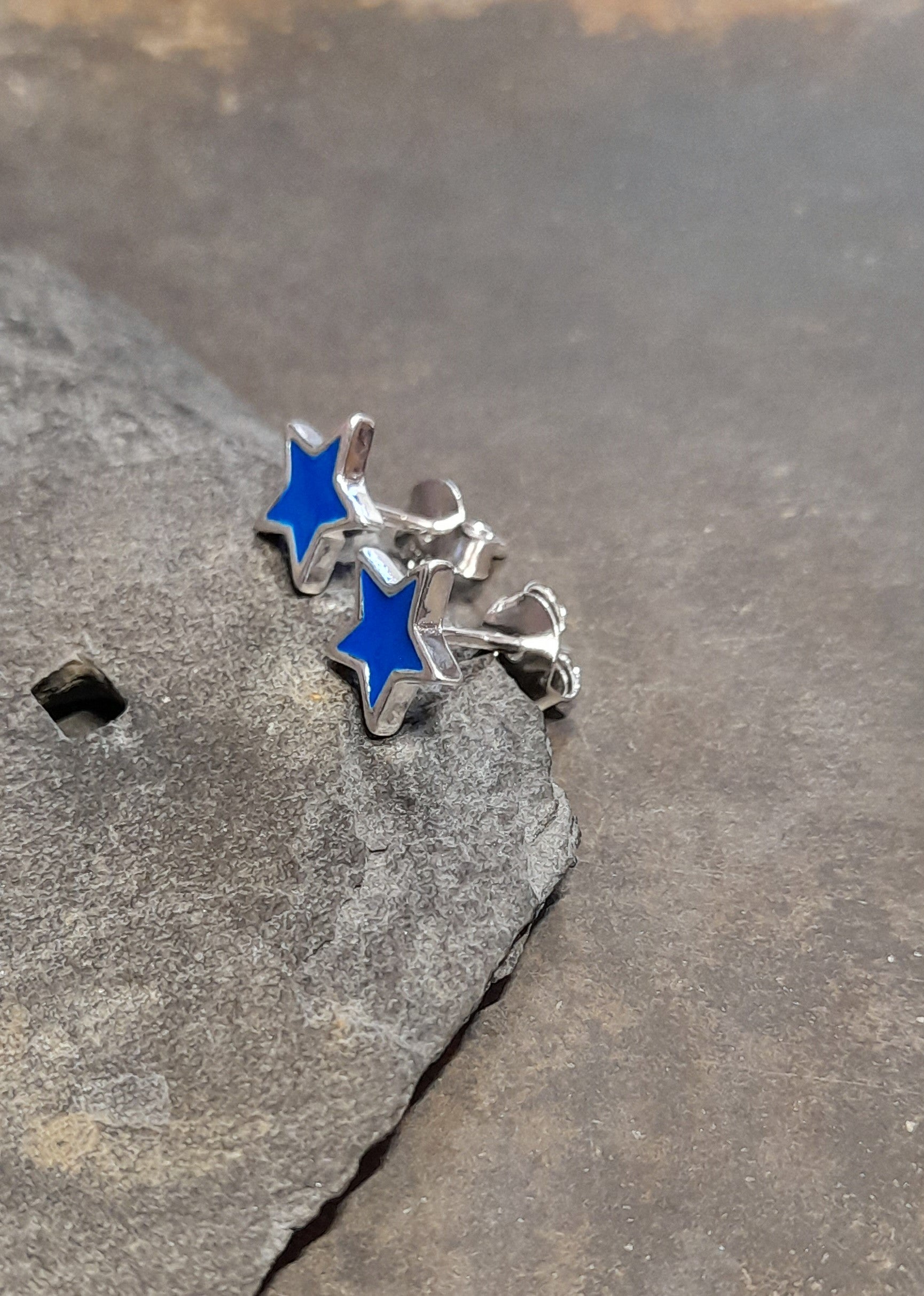 Blue Star Enamel Stud 8mm
