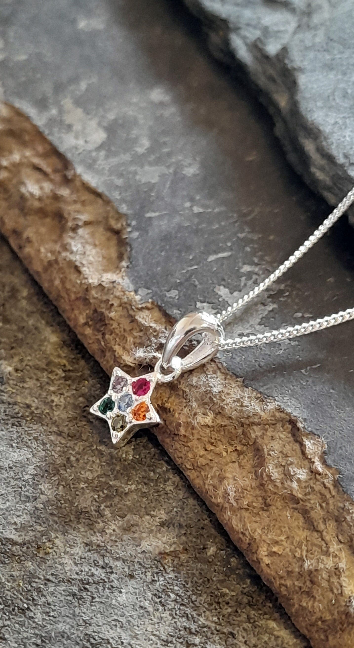 Multi Cubic Zirconia Star Pendant 6mm
