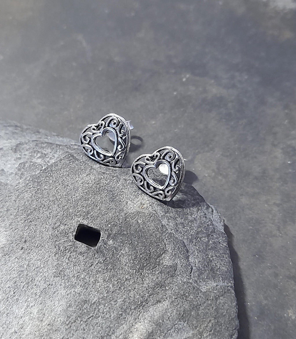 Filligree Heart Stud