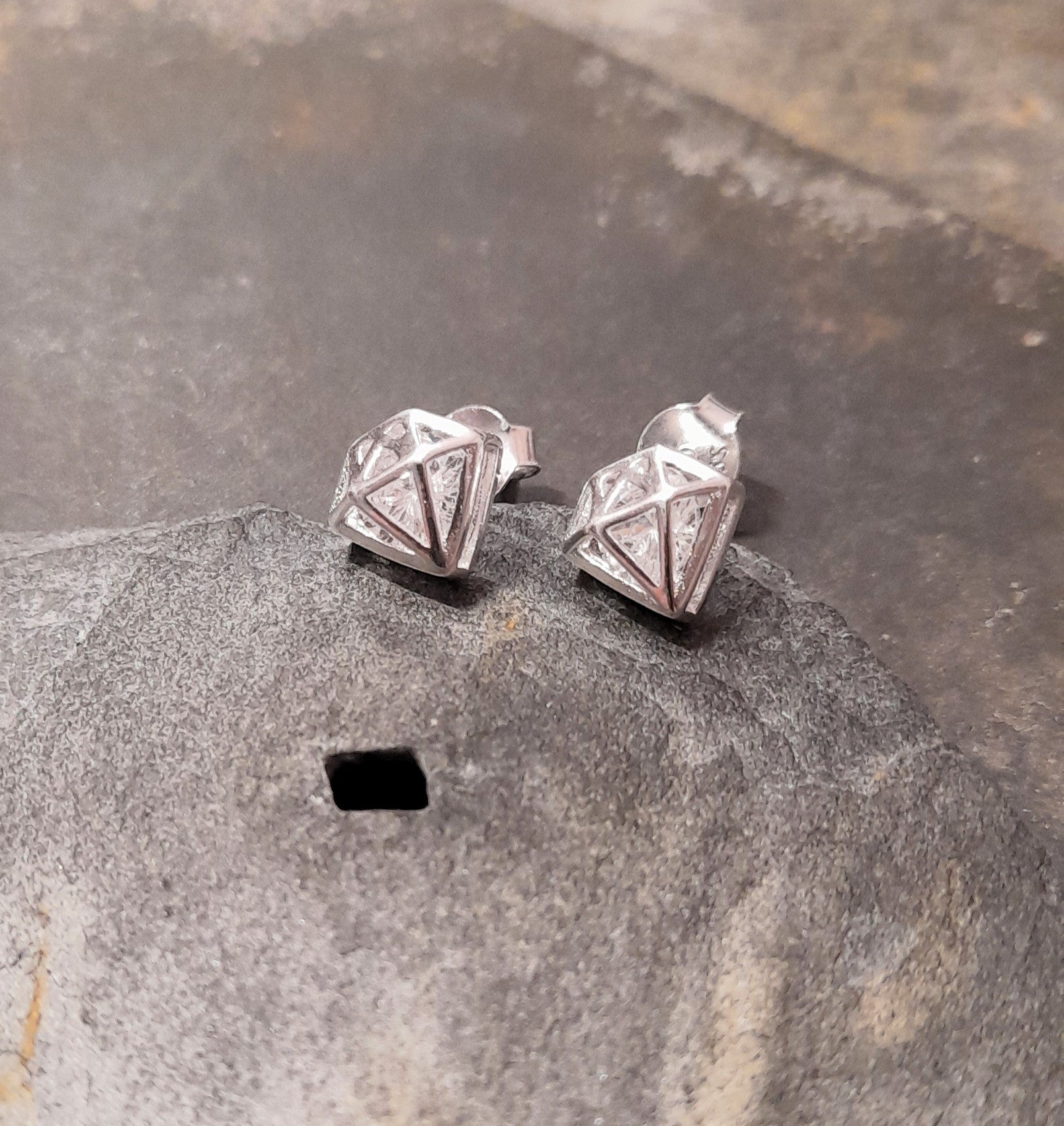 Framed Diamond Shape Stud With Cubic Zirconia 8X8