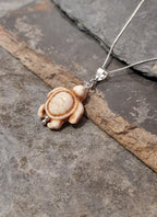 Resin Natural Turtle14X17mm  Pendant