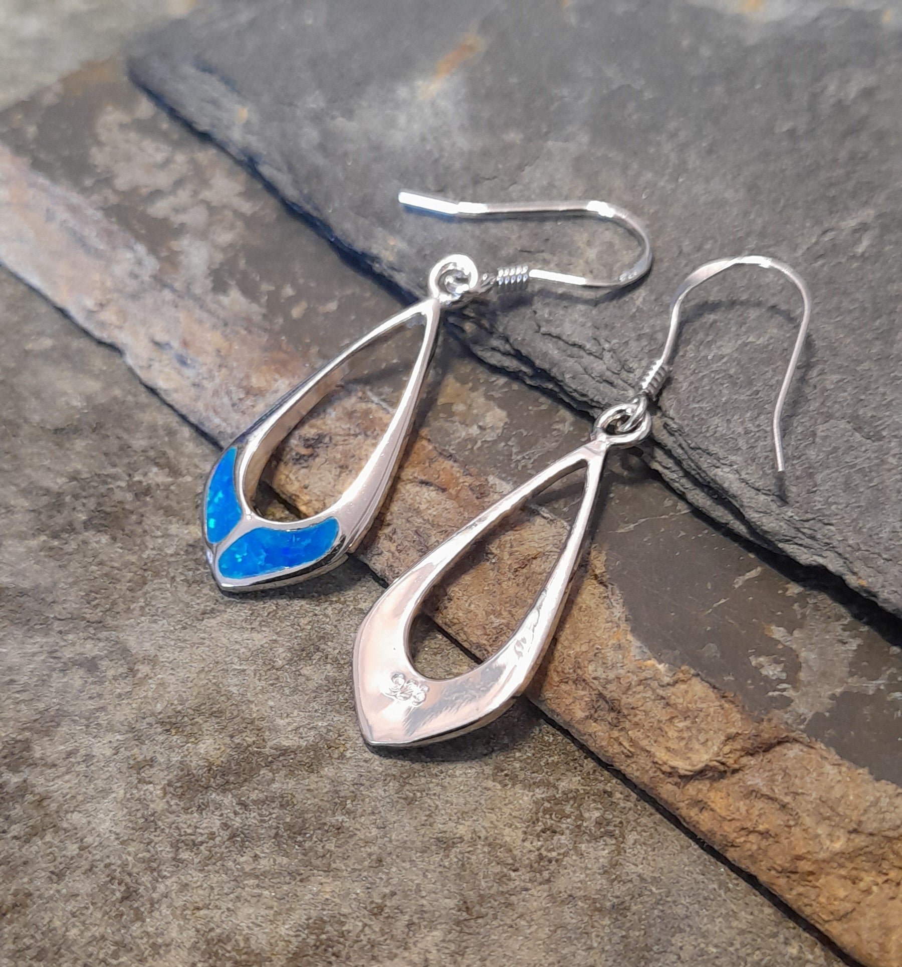 Syn Opal Open Teardrop Er 25X17mm