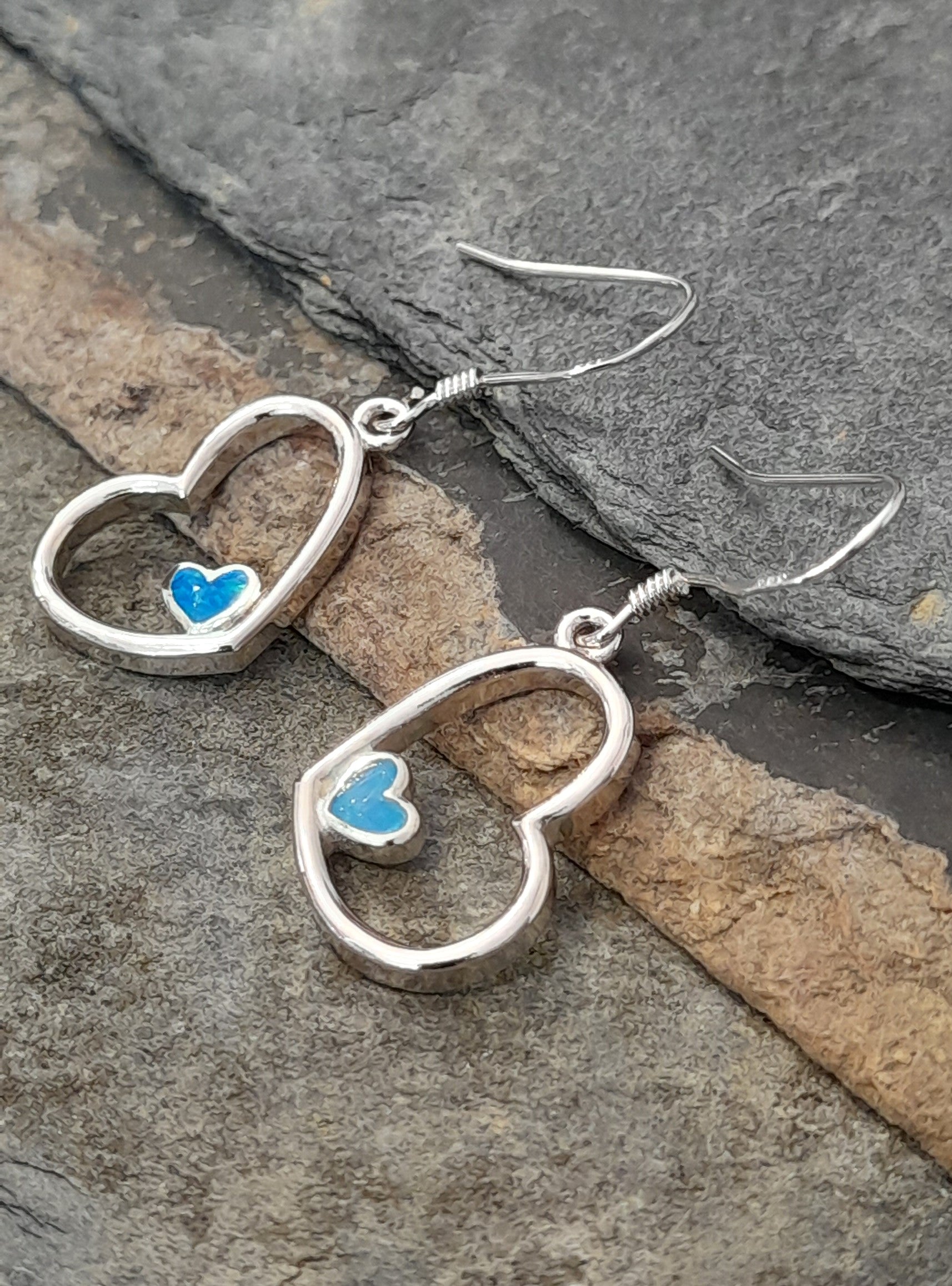 Syn Opal Off Set Heart 18X14mm Er