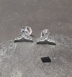 Cubic Zirconia Whale Tail 9 X 4mm