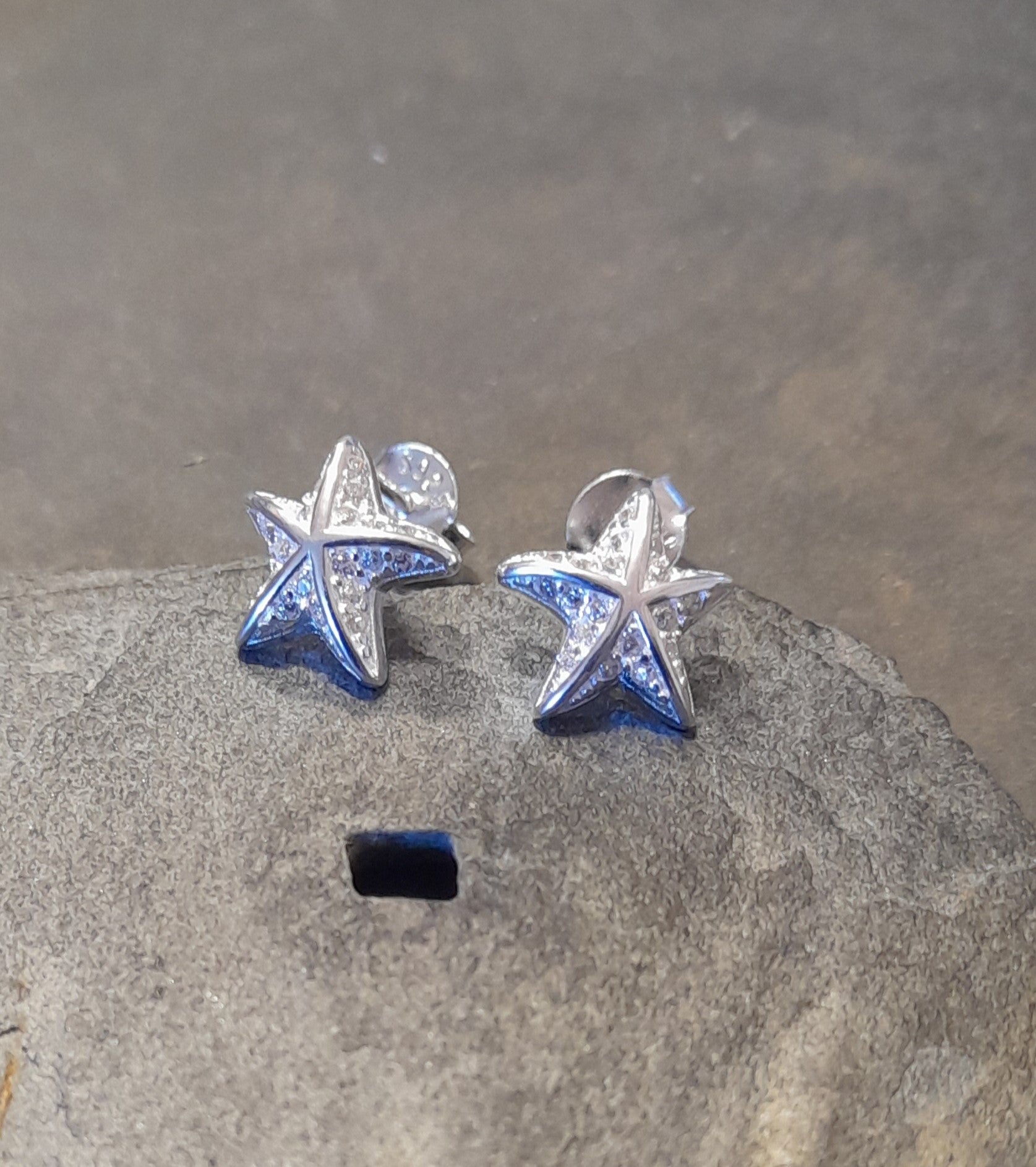 10mm Clear Cubic Zirconia Starfish