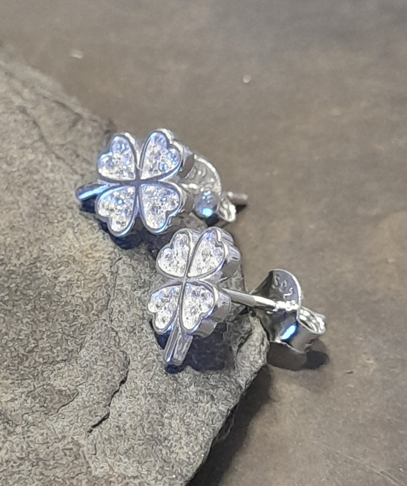 Clear Cubic Zirconia 4 Leaf Clover Stud 7 X 7mm