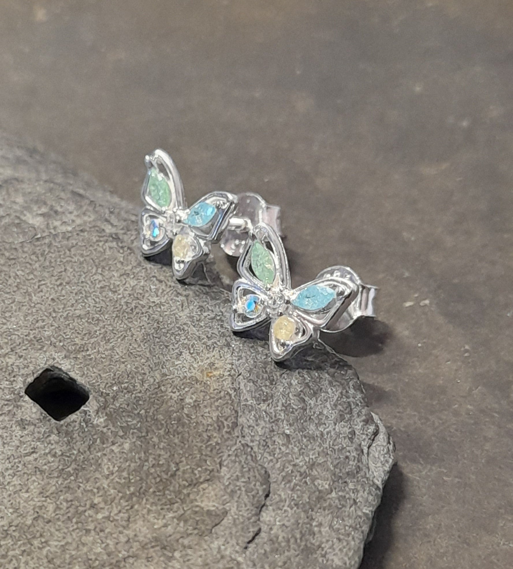 Pastel Multi Cubic Zirconia B/Fly 9 X 7mm