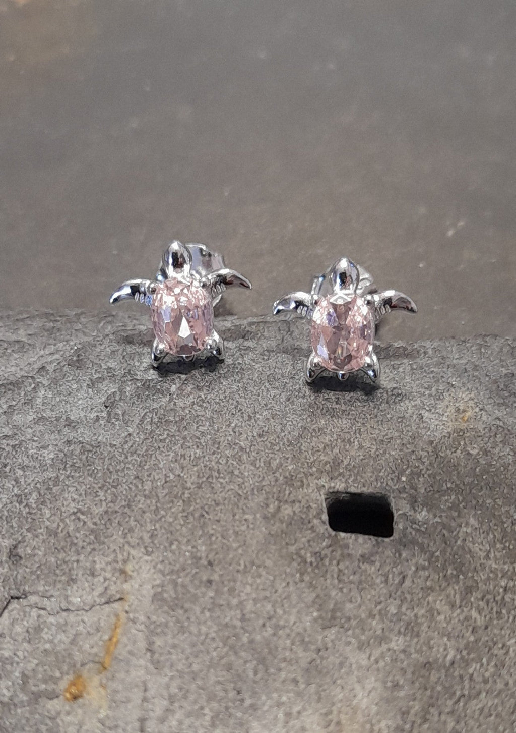 Pink Cubic Zirconia Turtle 8 X 7mm