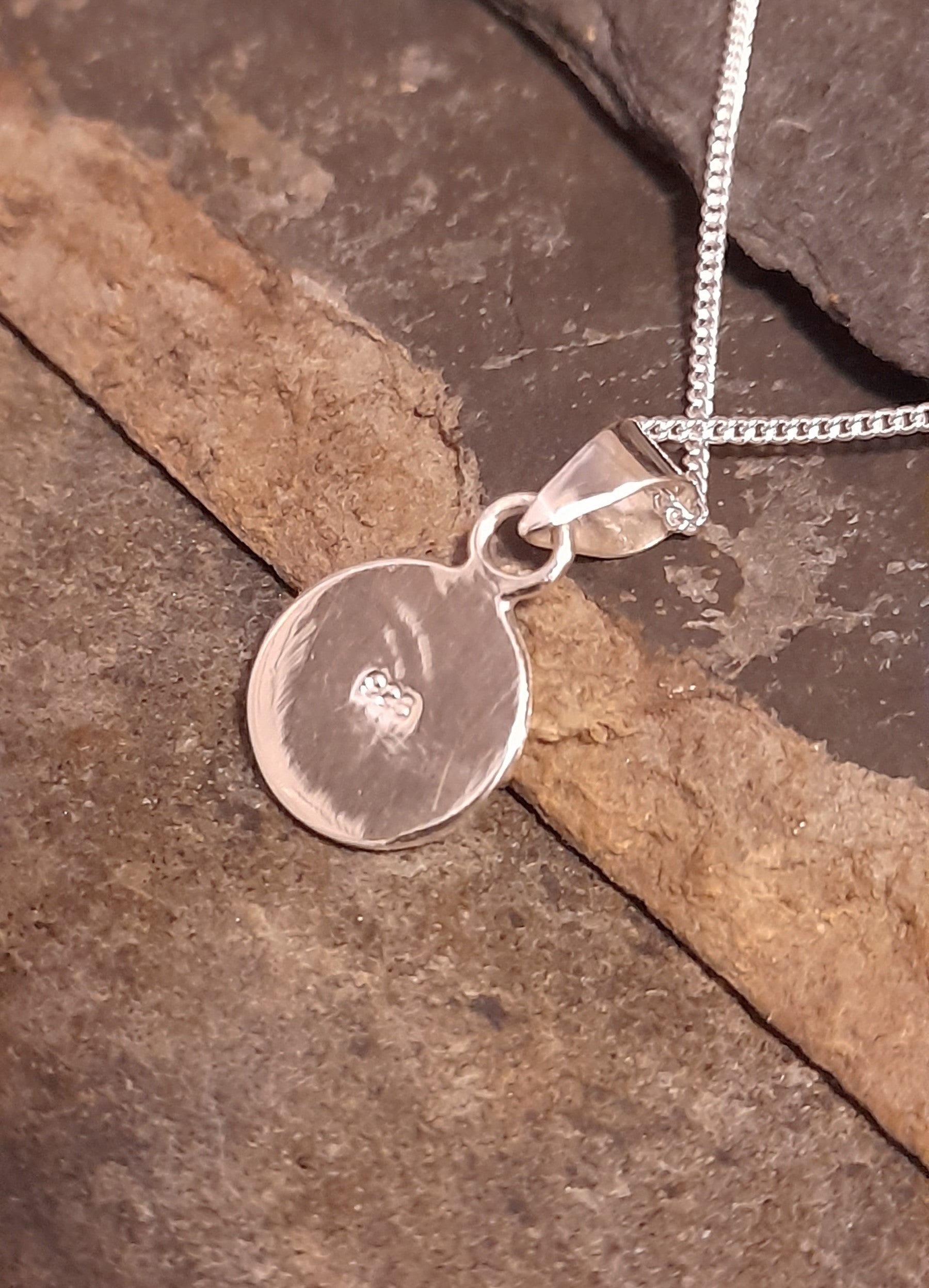 Round Green Pendant 10mm