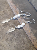 Mother of Pearl & Feather Er 35mm Drop