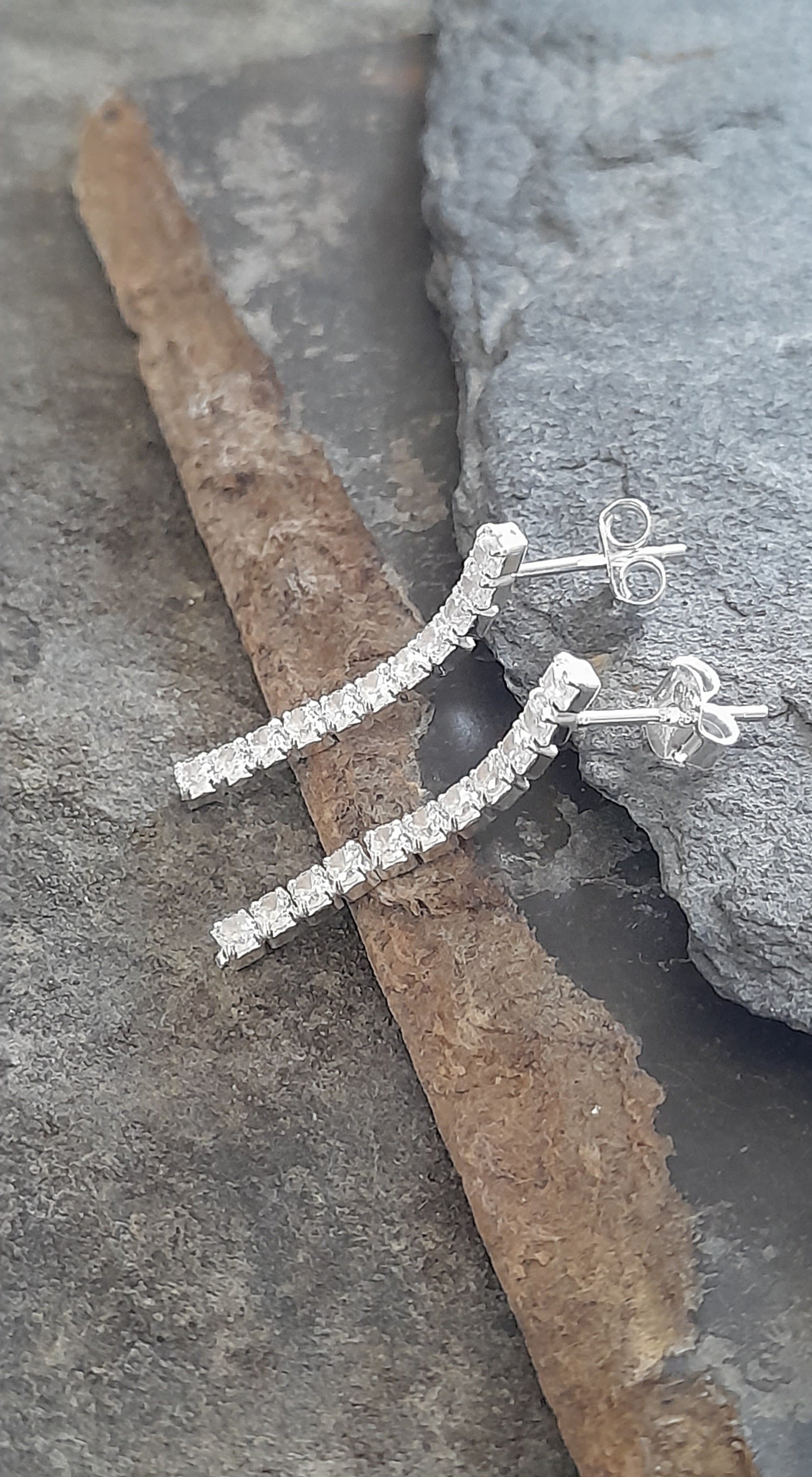 25mm Clear Cubic Zirconia Elegant Earring