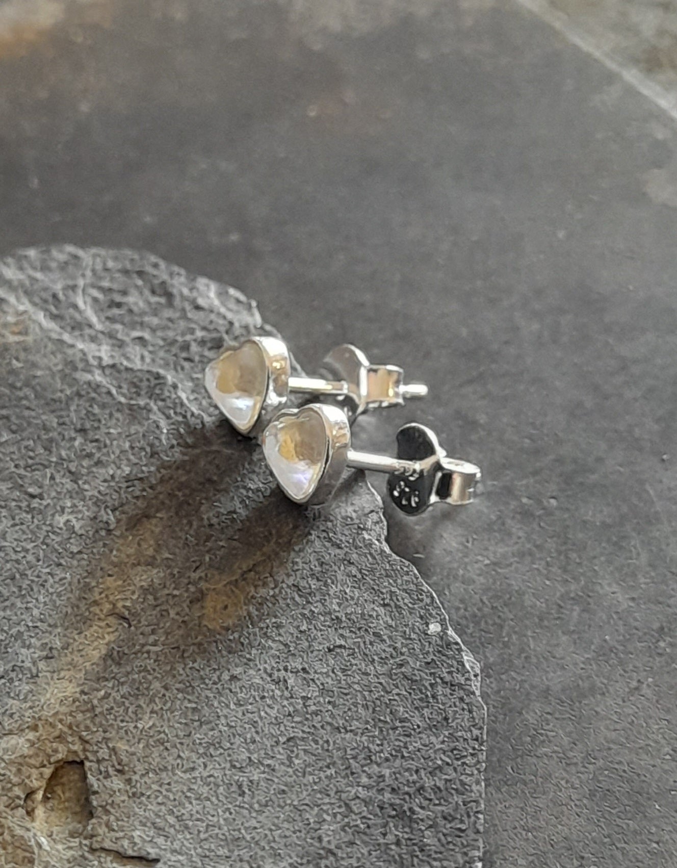 Moonstone Heart 5mm Stud