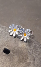 Daisy Enamel Stud