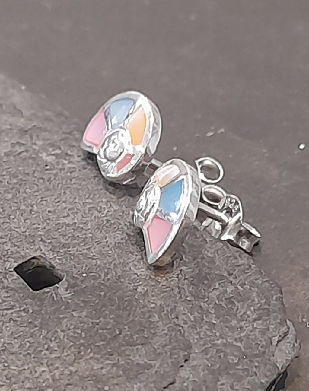 Spiral Shell,  Multi Mother of Pearl 9X8mm Stud