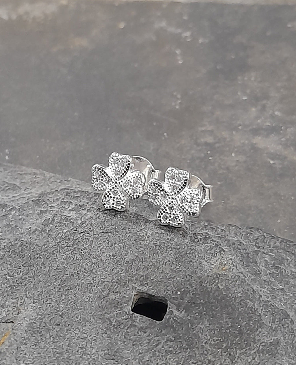 Clear Cubic Zirconia 4 Leaf Clover