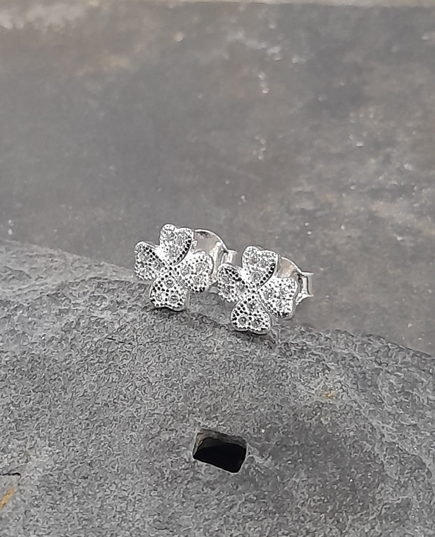 Clear Cubic Zirconia 4 Leaf Clover