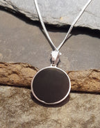 Round Wave 15mm Pendant Black