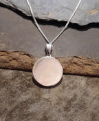 Round Wave 15mm Pendant Mother of Pearl