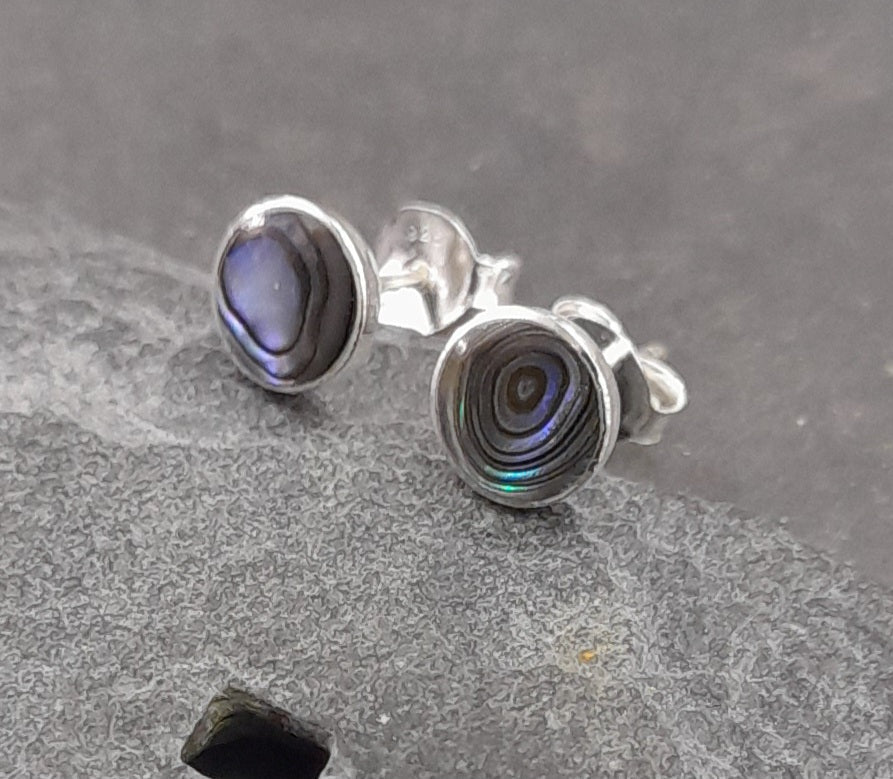 Abalone Round 6mm Stud
