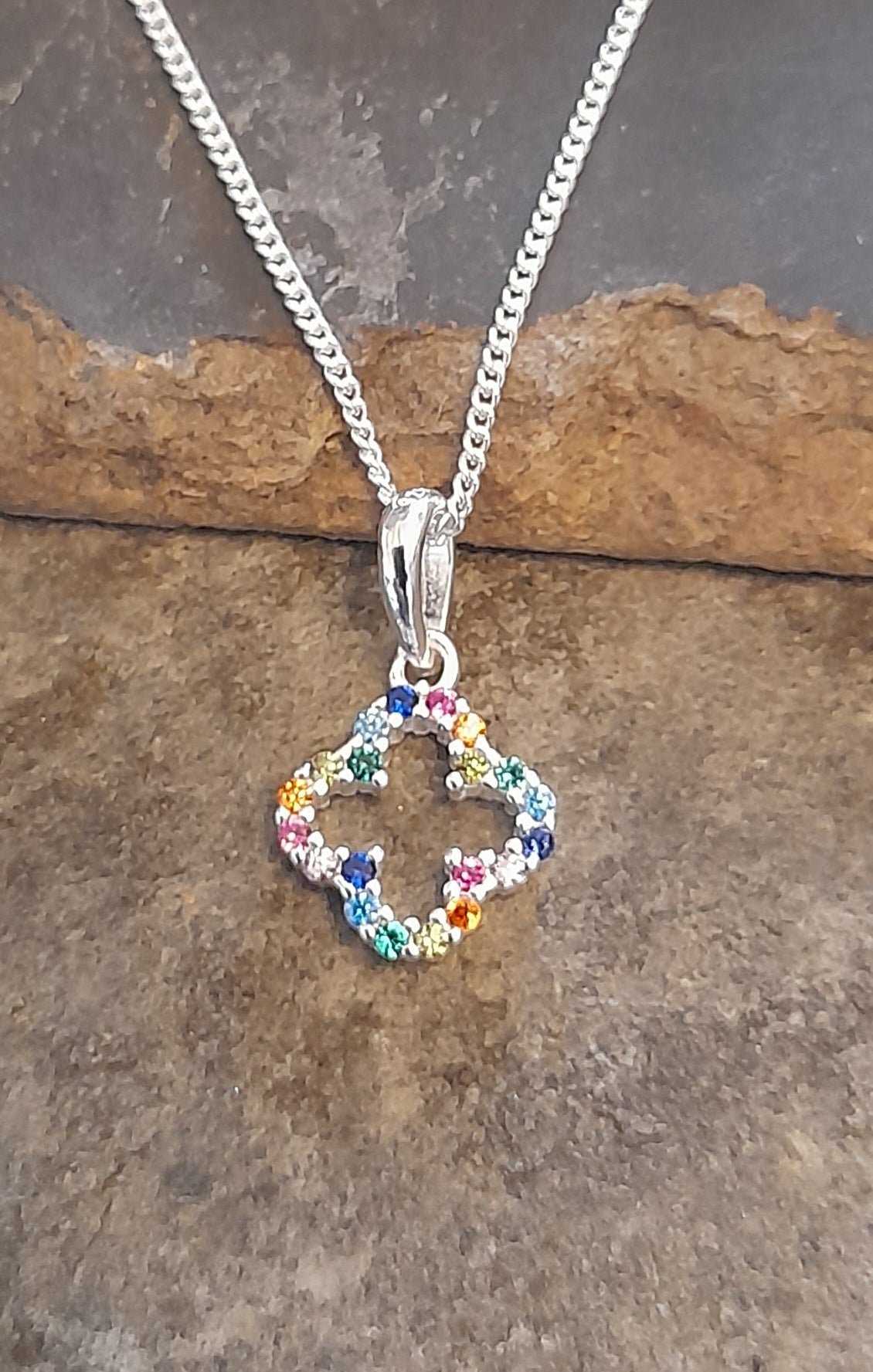 Four leaf clover multi cubic zirconia pendant