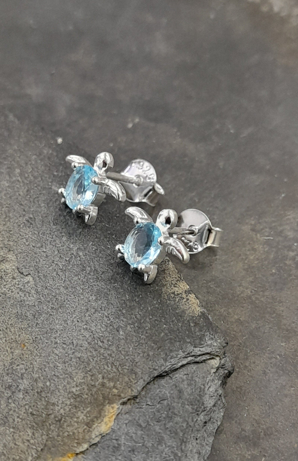 Light Blue Cubic Zirconia Turtle 8 X 7MM