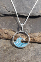 15mm Blue Resin Wave Pendant