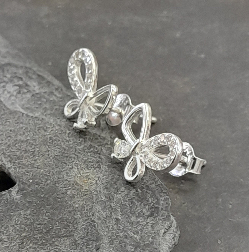 Cz Bow stud 12 X 8MM