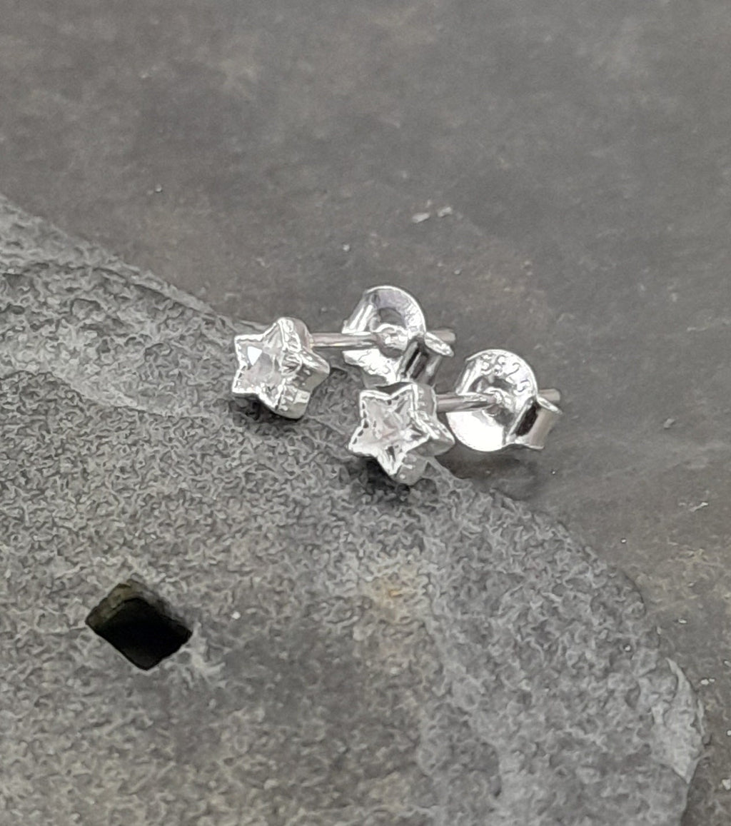 4MM CZ Star stud