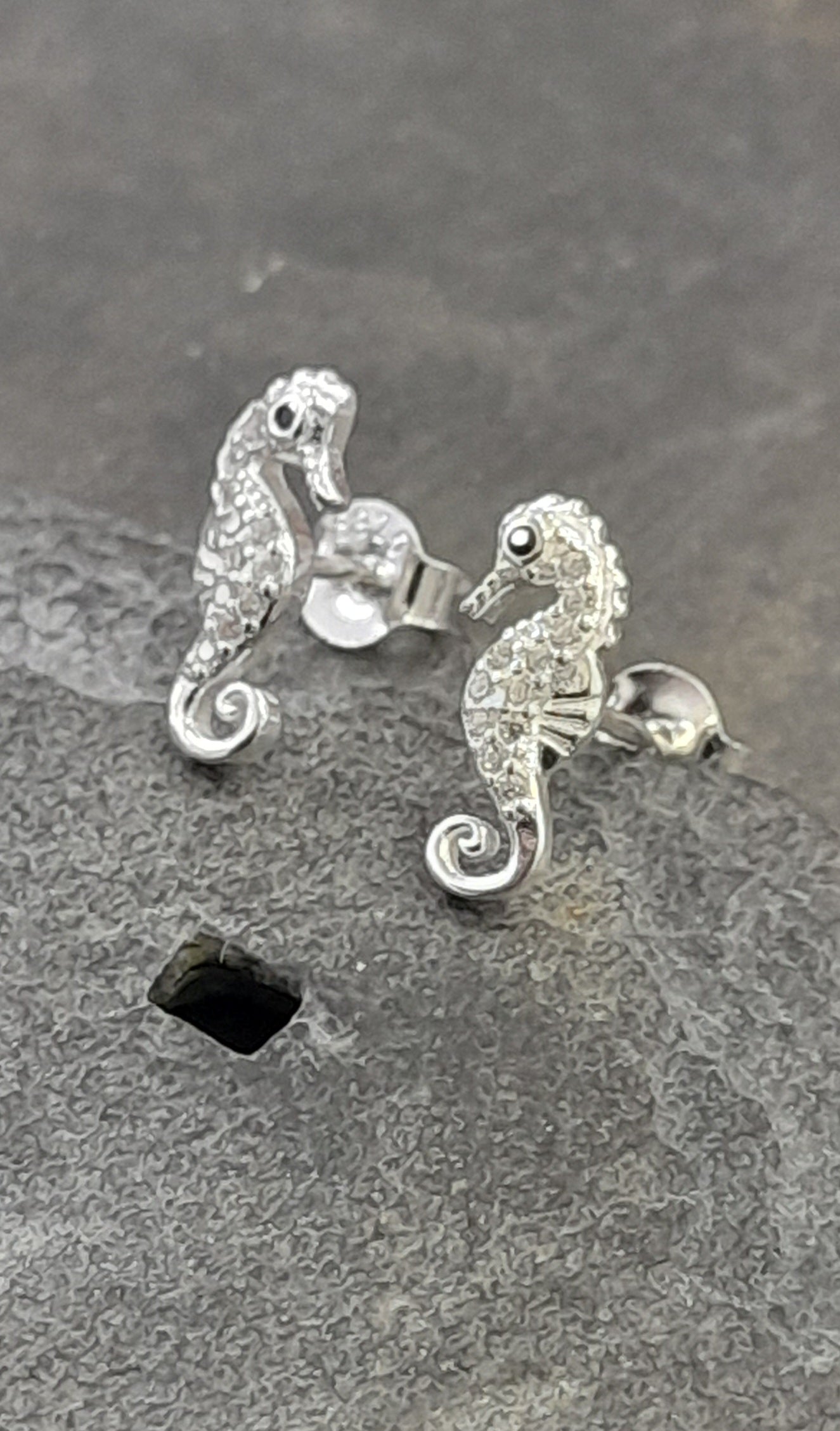 12 X 5MM CZ Seahorse stud