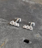 Varigated 3 row clear cz stud 8mm