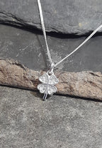 4 Leaf clover cz pendant 9mm