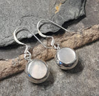 SE539B - ROUND ABALONE/MOP ER 12MM