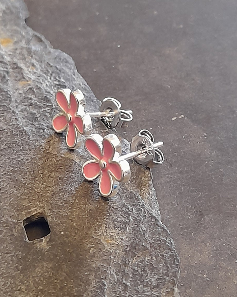 SS783B - Pink Enamel Flower s/plate stud 8mm