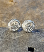 SS789B - Love Knot s/plate stud 9mm