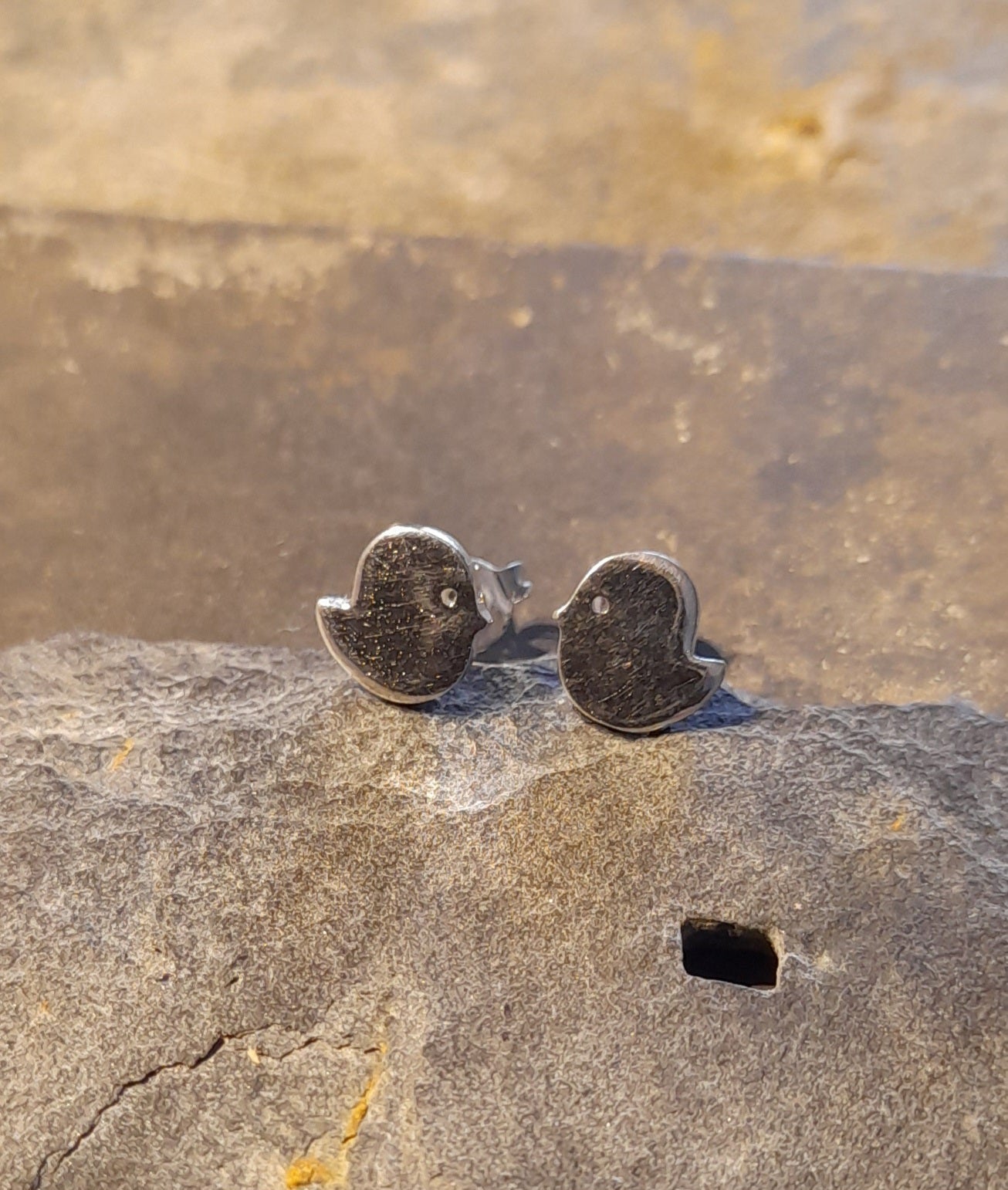 SS794B - Cute Chick s/plate stud 7mm