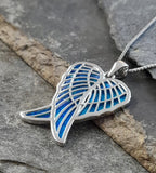 SP515BC - ANGEL WING SYN/OPAL S/PLATE P/D 25X30MM