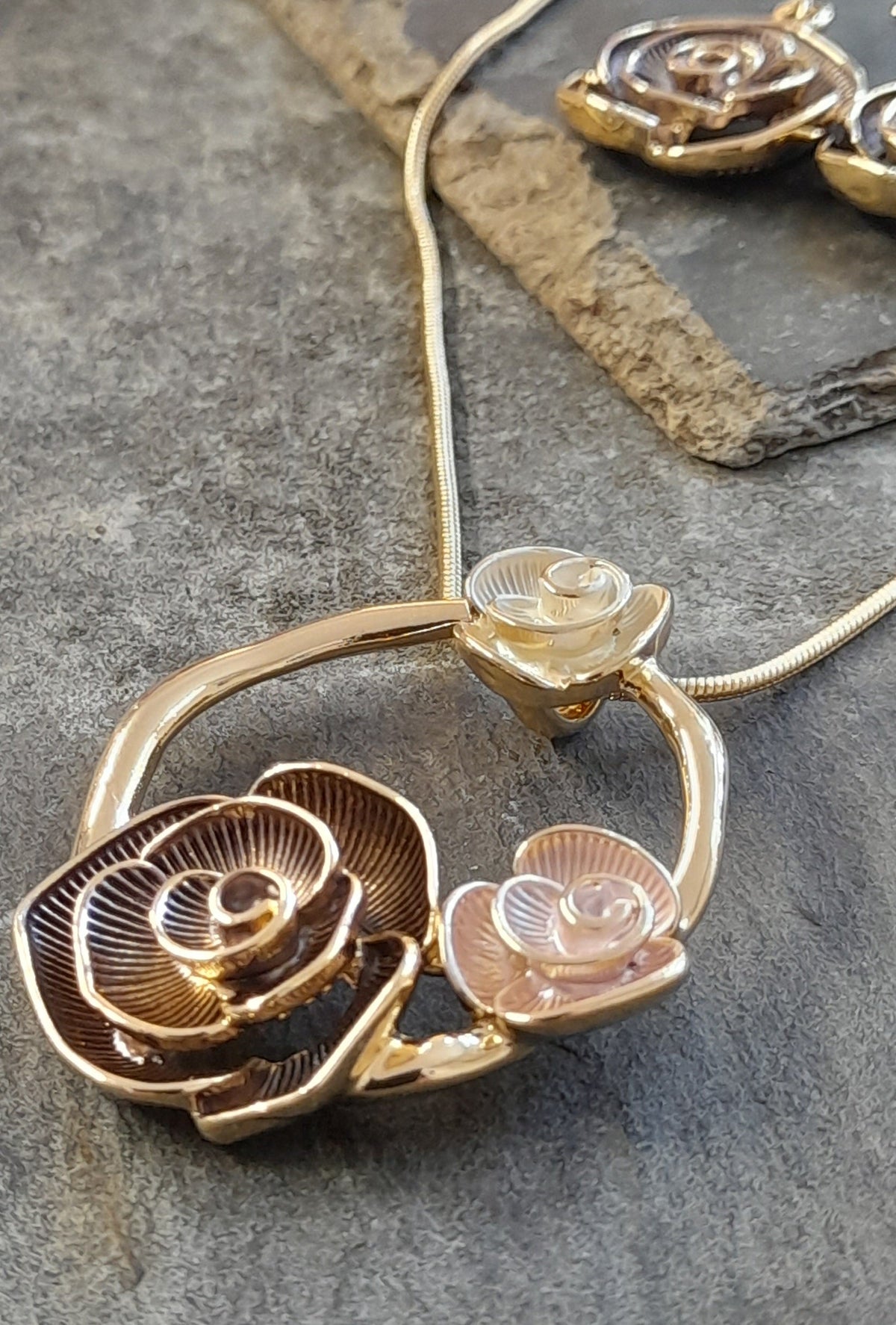 BLF016 - ROSE SET