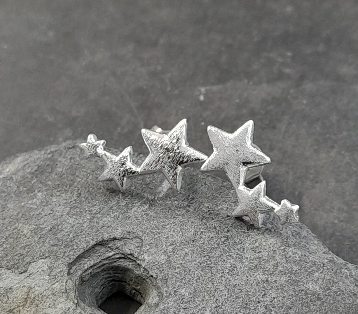 SS855B - 12MM 3 STAR MATT SILVER PLATE STUD