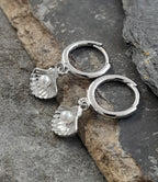 SE574B -12MM SHELL PEARL HOOP SILVER PLATE ER