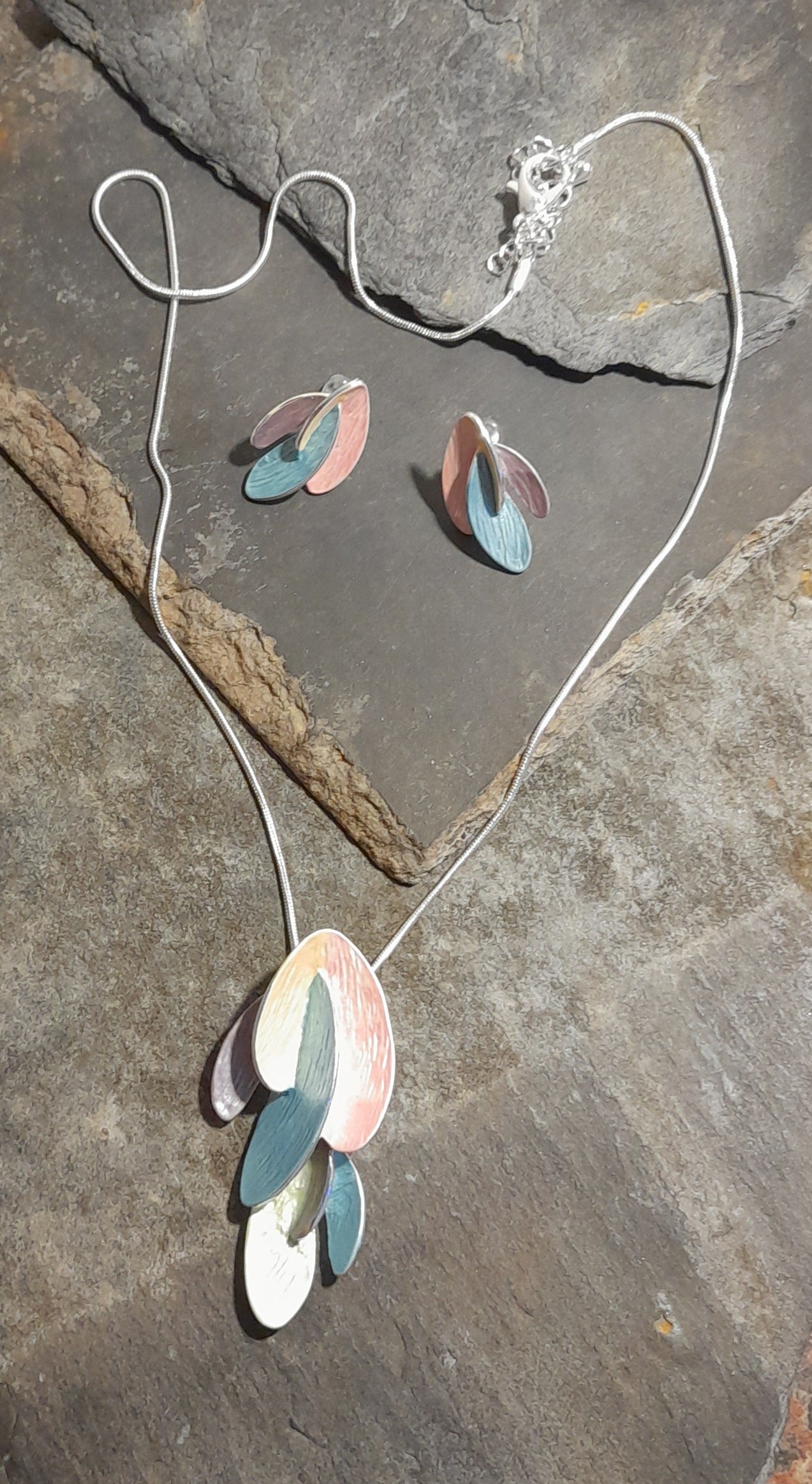 BLF017 - PASTEL LEAF NL & ER SET