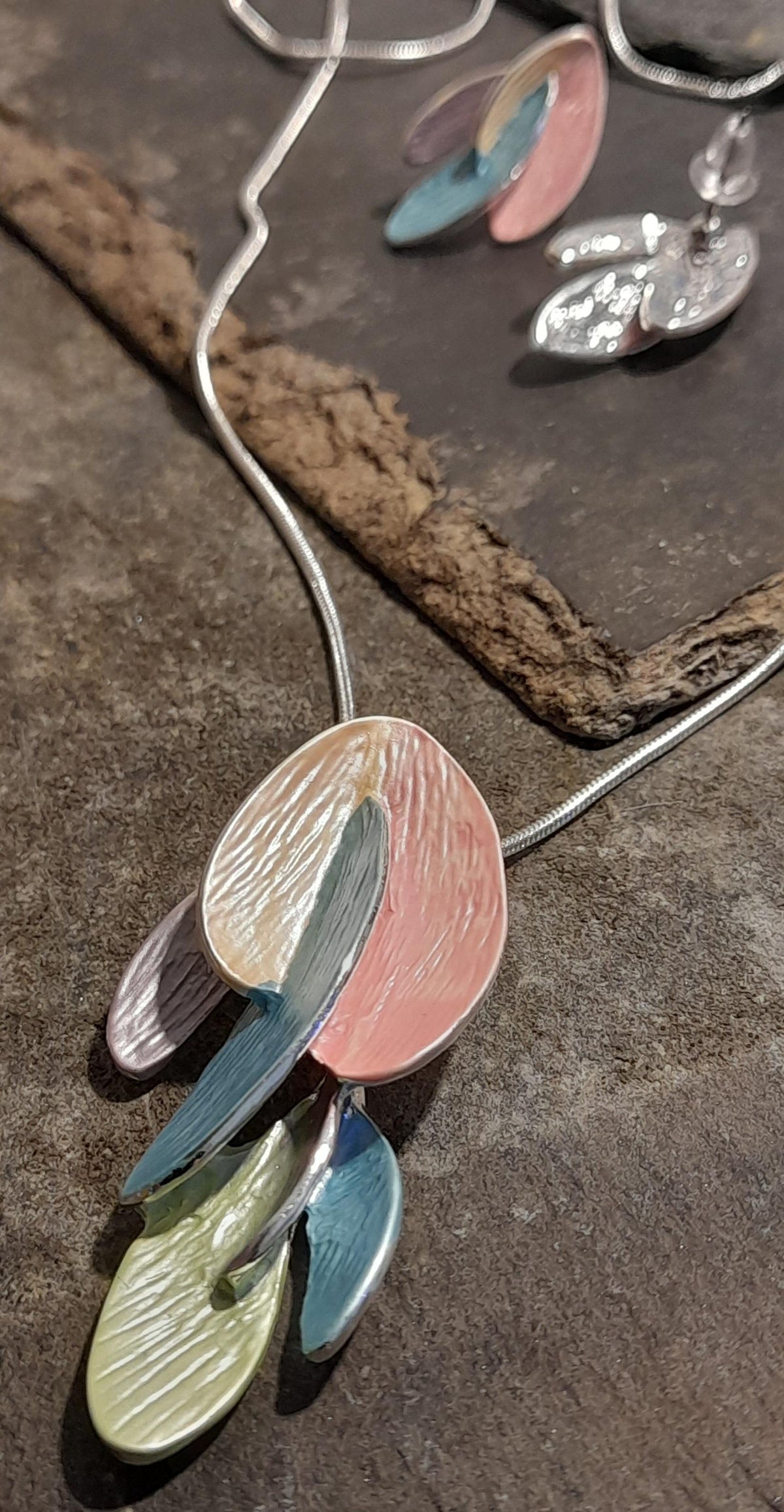 BLF017 - PASTEL LEAF NL & ER SET